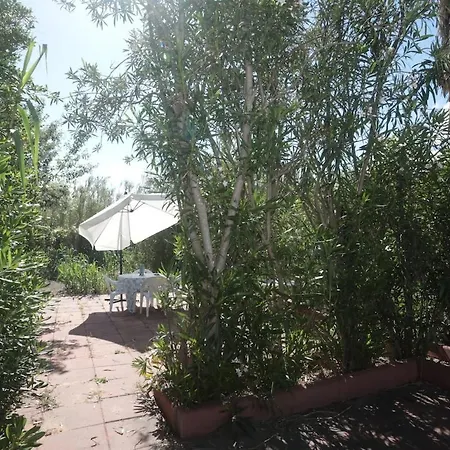 Appartement Residenz Cala Di Seta Dreizimmer-wohnung Mario Fuer 5 Personen